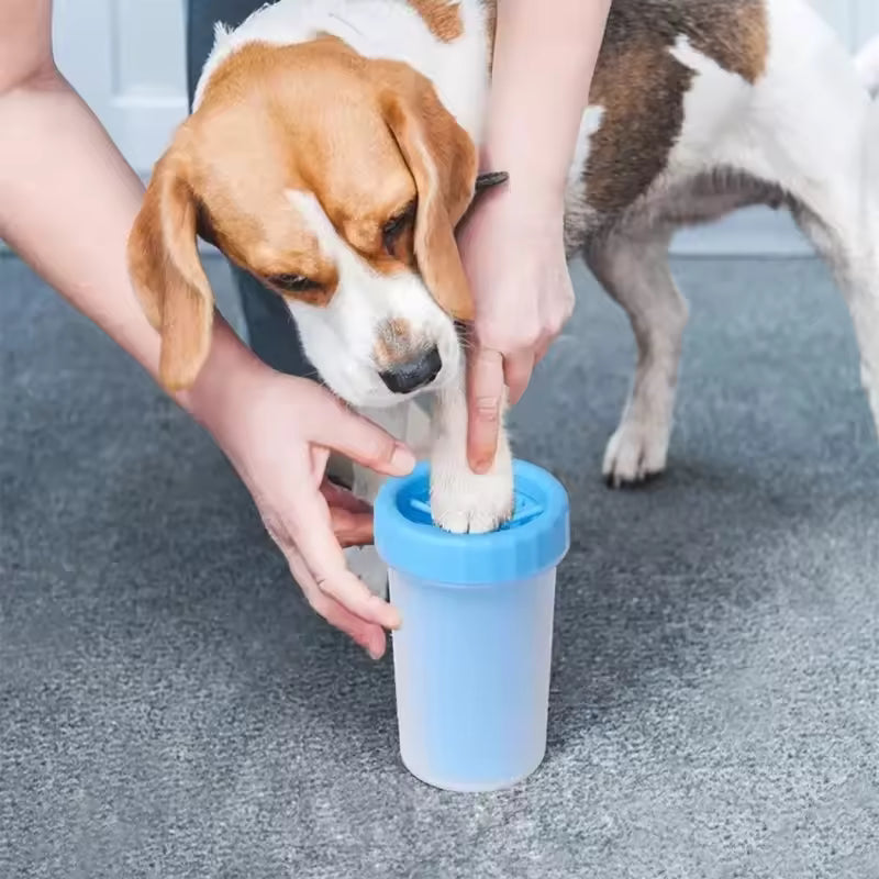 Dog Paw Washer – Mess-Free Cleaning Cup